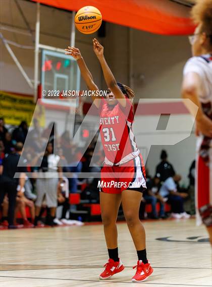 Thumbnail 3 in Seventy-First @ Hoke County photogallery.