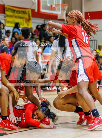 Thumbnail 1 in Seventy-First @ Hoke County photogallery.