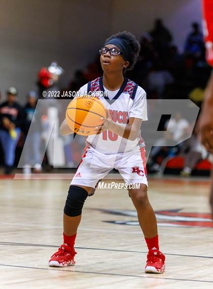 Thumbnail 2 in Seventy-First @ Hoke County photogallery.