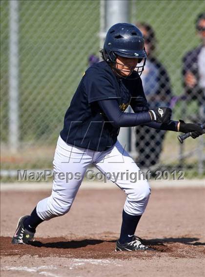 Thumbnail 2 in Highland vs Golden Valley (Mira Monte Invitational) photogallery.