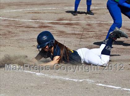 Thumbnail 2 in Highland vs Golden Valley (Mira Monte Invitational) photogallery.