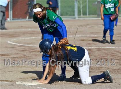 Thumbnail 1 in Highland vs Golden Valley (Mira Monte Invitational) photogallery.