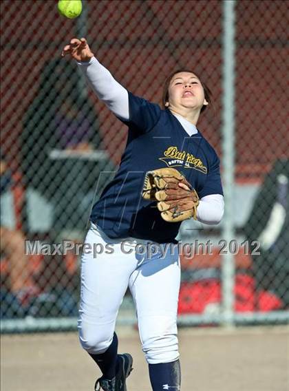Thumbnail 1 in Highland vs Golden Valley (Mira Monte Invitational) photogallery.