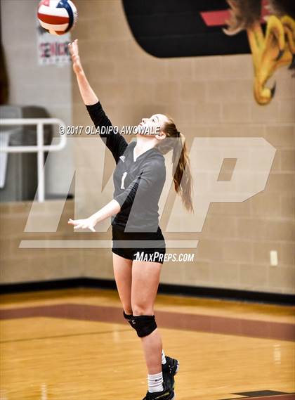 Thumbnail 1 in Lee [Robert E.] @ Rockwall Heath photogallery.