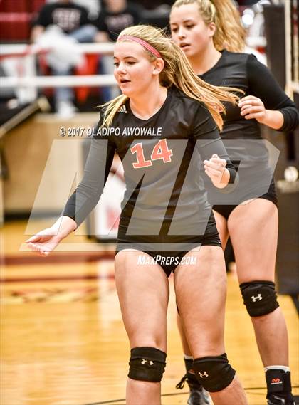 Thumbnail 3 in Lee [Robert E.] @ Rockwall Heath photogallery.