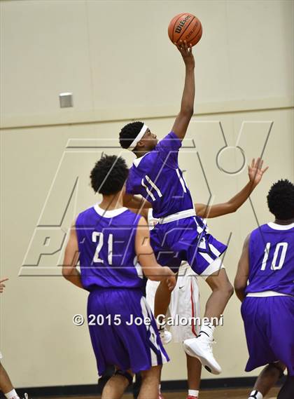 Thumbnail 1 in Lee [Robert E.] vs Warren (SACS Invitational) photogallery.