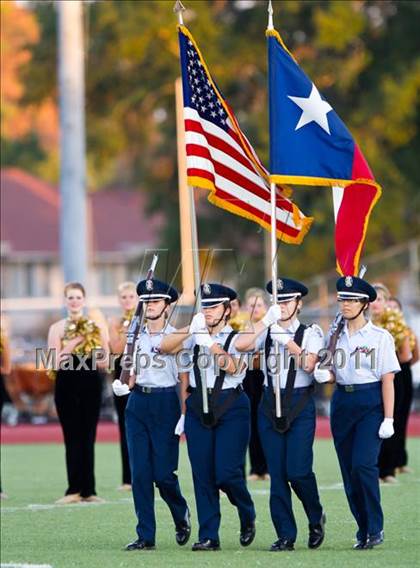 Thumbnail 2 in Klein Oak @ Klein Collins photogallery.