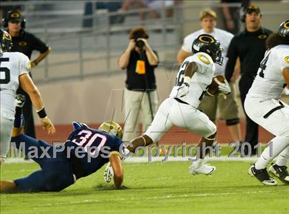 Thumbnail 2 in Klein Oak @ Klein Collins photogallery.