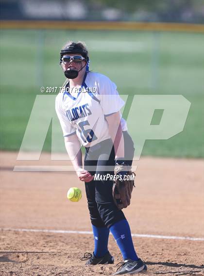 Thumbnail 1 in Smithsburg @ Williamsport photogallery.