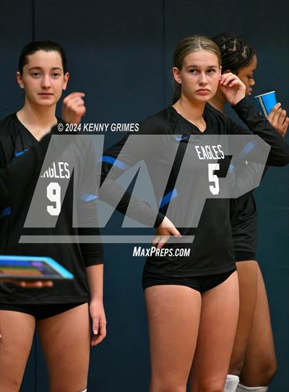 Thumbnail 2 in Mount Paran Christian vs. Columbus photogallery.