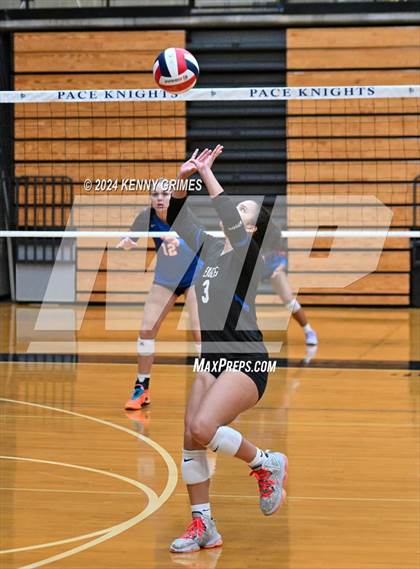 Thumbnail 3 in Mount Paran Christian vs. Columbus photogallery.
