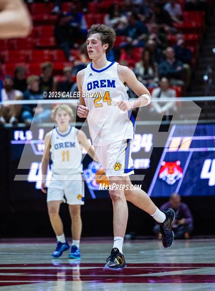 Thumbnail 2 in Brighton vs. Orem (UHSAA 5A Quarterfinal) photogallery.