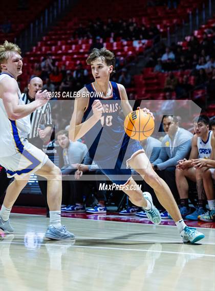 Thumbnail 3 in Brighton vs. Orem (UHSAA 5A Quarterfinal) photogallery.