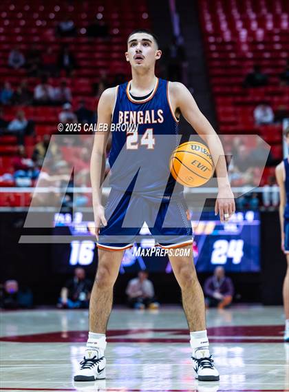 Thumbnail 2 in Brighton vs. Orem (UHSAA 5A Quarterfinal) photogallery.