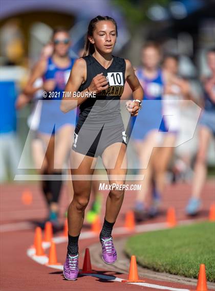 Thumbnail 1 in CHSAA 5A Championships (3200m Finals) photogallery.