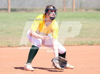 Thumbnail 2 in Flagstaff vs Horizon (Desert Mountain Invitational) photogallery.