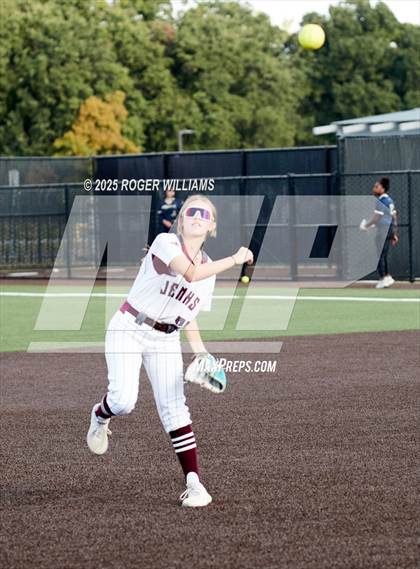 Thumbnail 1 in Southmoore vs Jenks <b> Wrong Season </B> photogallery.