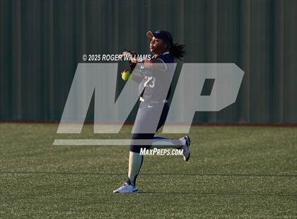 Thumbnail 2 in Southmoore vs Jenks <b> Wrong Season </B> photogallery.