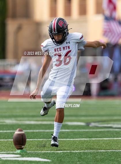Thumbnail 1 in Helix vs Red Mountain (Honor Bowl) photogallery.