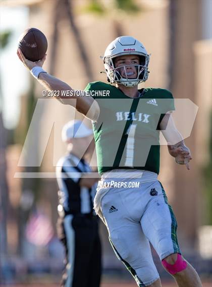 Thumbnail 3 in Helix vs Red Mountain (Honor Bowl) photogallery.