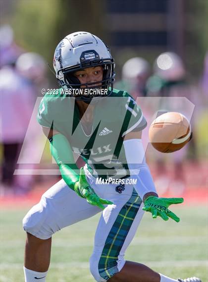 Thumbnail 1 in Helix vs Red Mountain (Honor Bowl) photogallery.