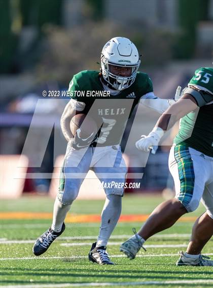Thumbnail 3 in Helix vs Red Mountain (Honor Bowl) photogallery.