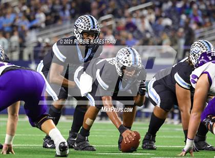 Thumbnail 1 in Paetow vs. College Station (UIL Football 5A D1 Finals) photogallery.