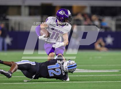Thumbnail 2 in Paetow vs. College Station (UIL Football 5A D1 Finals) photogallery.