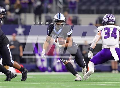 Thumbnail 3 in Paetow vs. College Station (UIL Football 5A D1 Finals) photogallery.
