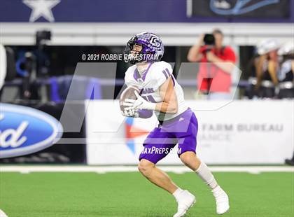 Thumbnail 2 in Paetow vs. College Station (UIL Football 5A D1 Finals) photogallery.