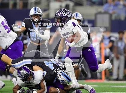 Thumbnail 3 in Paetow vs. College Station (UIL Football 5A D1 Finals) photogallery.
