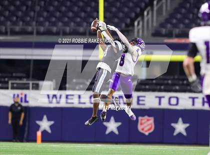 Thumbnail 2 in Paetow vs. College Station (UIL Football 5A D1 Finals) photogallery.
