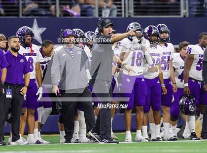 Thumbnail 1 in Paetow vs. College Station (UIL Football 5A D1 Finals) photogallery.