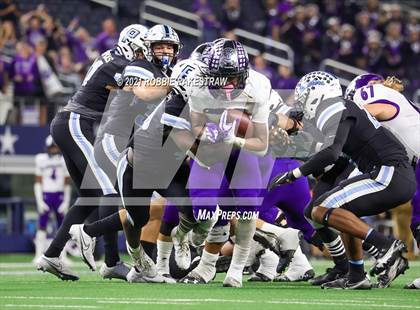Thumbnail 1 in Paetow vs. College Station (UIL Football 5A D1 Finals) photogallery.