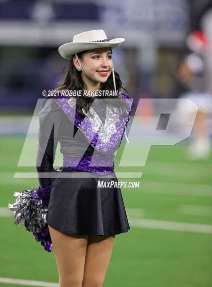 Thumbnail 1 in Paetow vs. College Station (UIL Football 5A D1 Finals) photogallery.