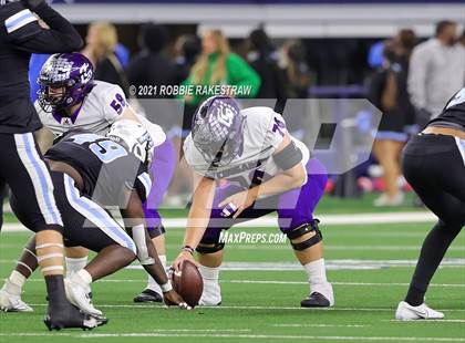 Thumbnail 3 in Paetow vs. College Station (UIL Football 5A D1 Finals) photogallery.