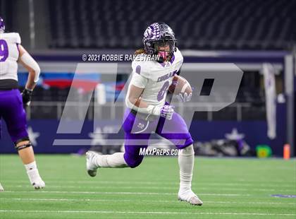 Thumbnail 2 in Paetow vs. College Station (UIL Football 5A D1 Finals) photogallery.