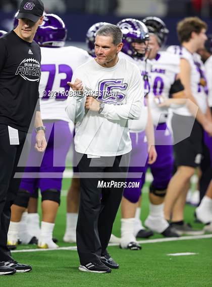 Thumbnail 2 in Paetow vs. College Station (UIL Football 5A D1 Finals) photogallery.