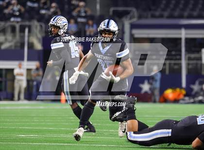 Thumbnail 2 in Paetow vs. College Station (UIL Football 5A D1 Finals) photogallery.