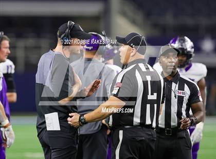 Thumbnail 3 in Paetow vs. College Station (UIL Football 5A D1 Finals) photogallery.