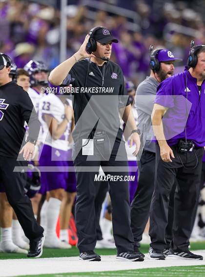 Thumbnail 3 in Paetow vs. College Station (UIL Football 5A D1 Finals) photogallery.