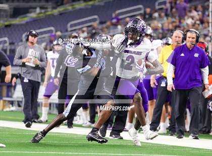 Thumbnail 2 in Paetow vs. College Station (UIL Football 5A D1 Finals) photogallery.
