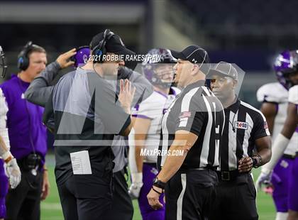 Thumbnail 2 in Paetow vs. College Station (UIL Football 5A D1 Finals) photogallery.