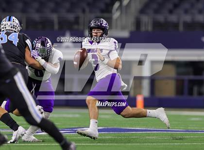 Thumbnail 3 in Paetow vs. College Station (UIL Football 5A D1 Finals) photogallery.