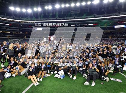 Thumbnail 3 in Paetow vs. College Station (UIL Football 5A D1 Finals) photogallery.
