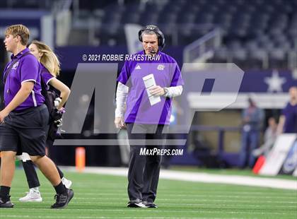 Thumbnail 2 in Paetow vs. College Station (UIL Football 5A D1 Finals) photogallery.