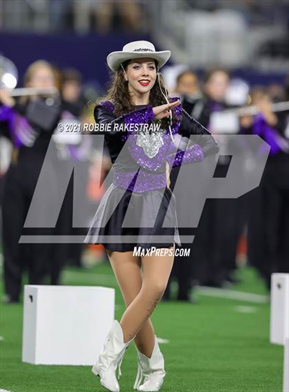 Thumbnail 1 in Paetow vs. College Station (UIL Football 5A D1 Finals) photogallery.