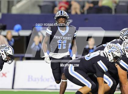 Thumbnail 3 in Paetow vs. College Station (UIL Football 5A D1 Finals) photogallery.