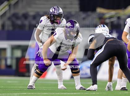 Thumbnail 1 in Paetow vs. College Station (UIL Football 5A D1 Finals) photogallery.