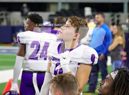 Thumbnail 3 in Paetow vs. College Station (UIL Football 5A D1 Finals) photogallery.